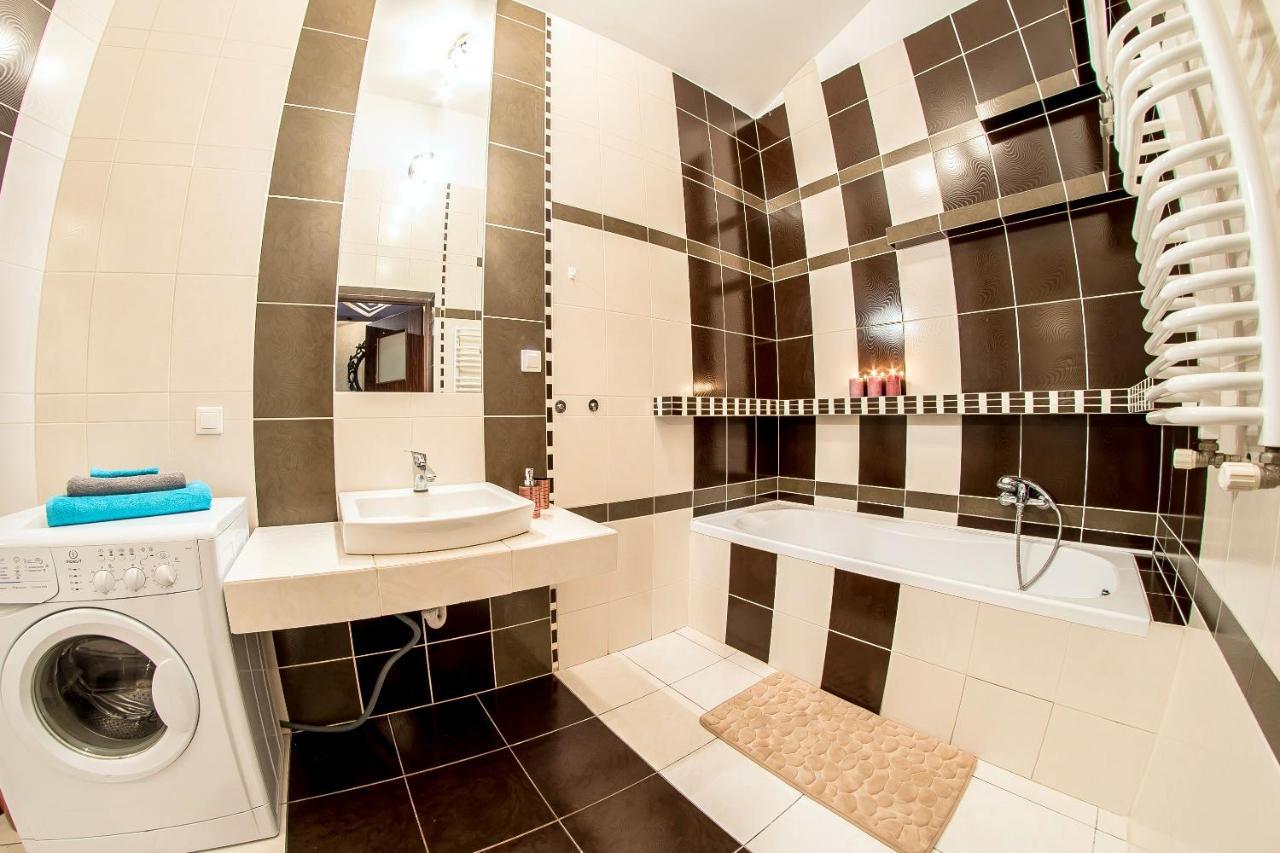 Style Apartment Next To Kazimierz And Old Town + Netflix Krasków Exteriör bild